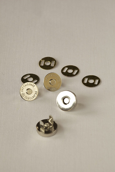 Магнитные кнопки 14 мм, 2 шт., цвет никель 