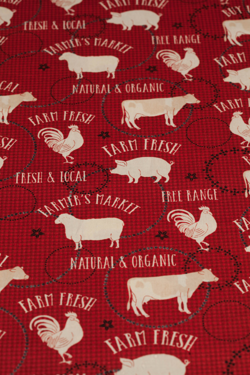 Ткань "Farm To Table" на красном 