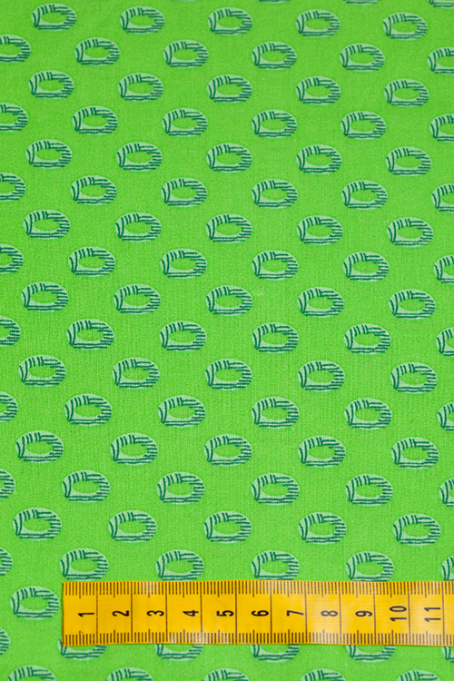 Ткань "Ежики на зеленом" 