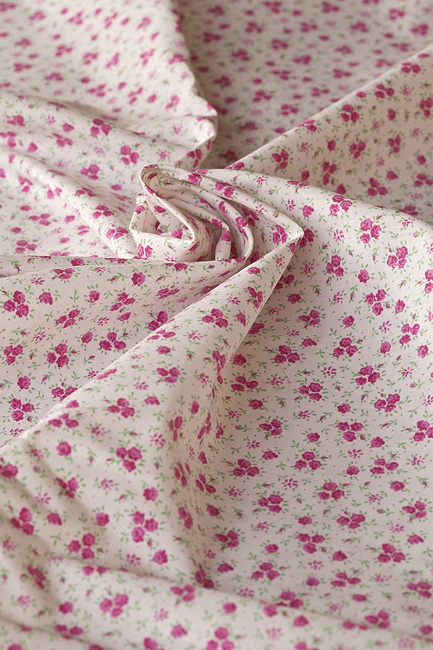 Ткань "Дикие цветы" розовые цветы 