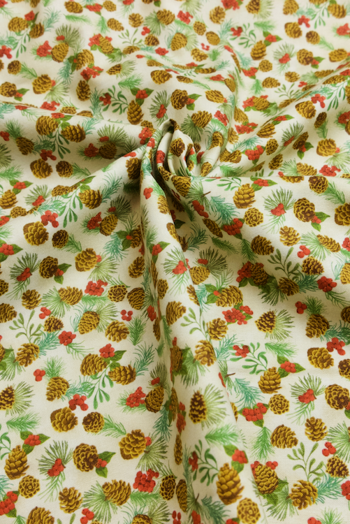 Ткань "Новогоднее настроение" шишки на светлом 