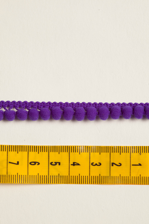 Тесьма с мини-помпонами фиолетовая 